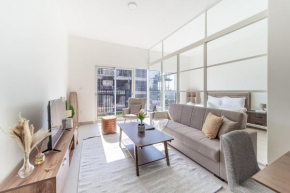 HAVN - 2 Bedroom Unit, 10mins to Dubai Hills Mall